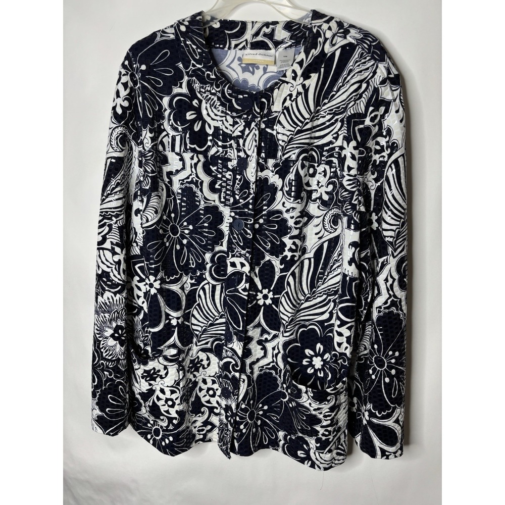 Alfred Dunner Women's size 18 wide zip blazer Black & white flower Granny-core